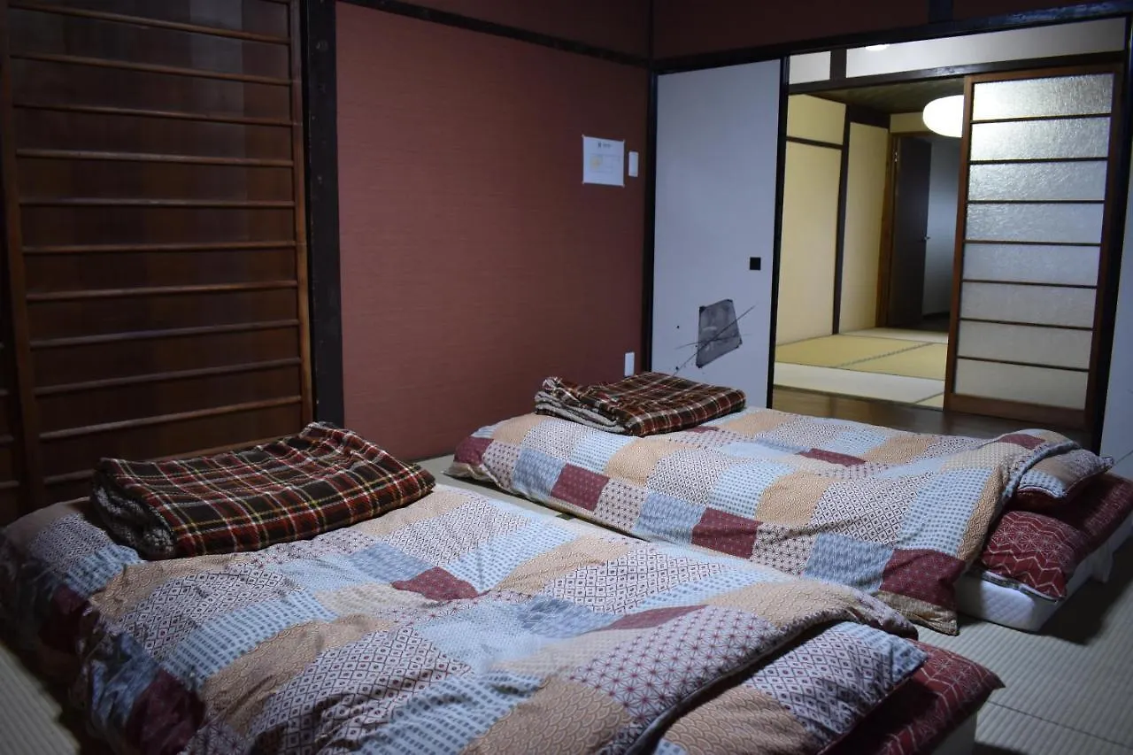 Nishioji Tanuki 西大路 狸 Villa Kyoto Japan