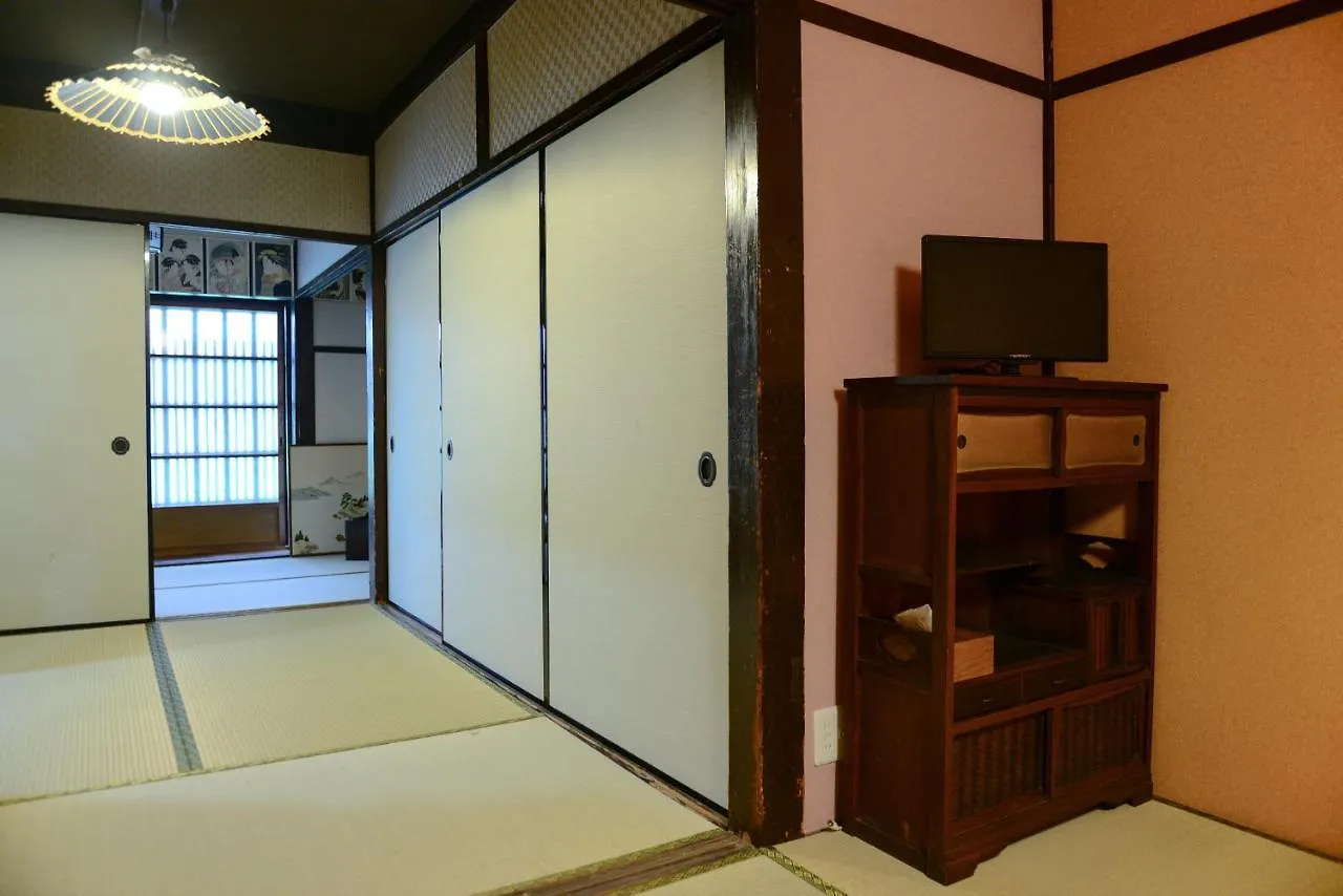 Nishioji Tanuki 西大路 狸 Villa Kyoto Holiday home