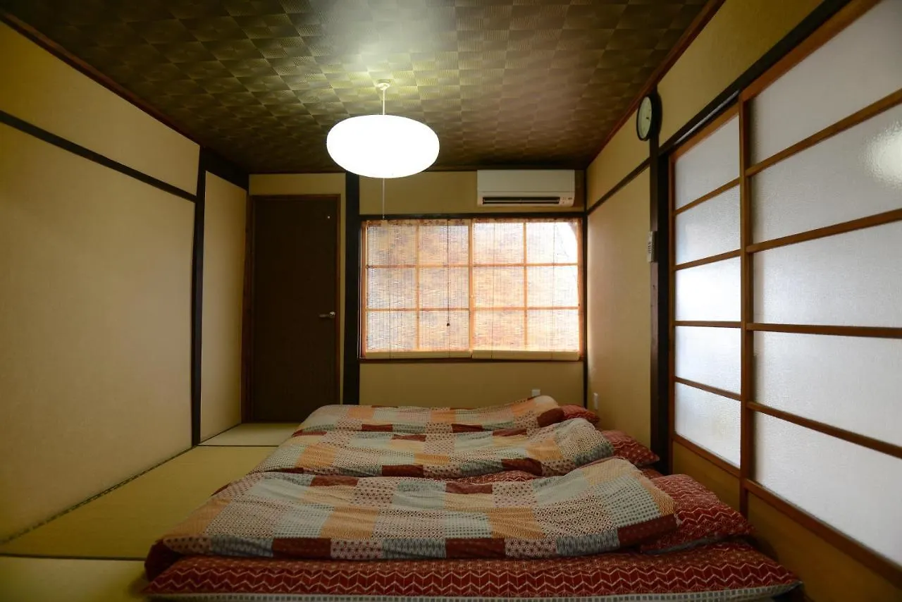 Holiday home Nishioji Tanuki 西大路 狸 Villa Kyoto