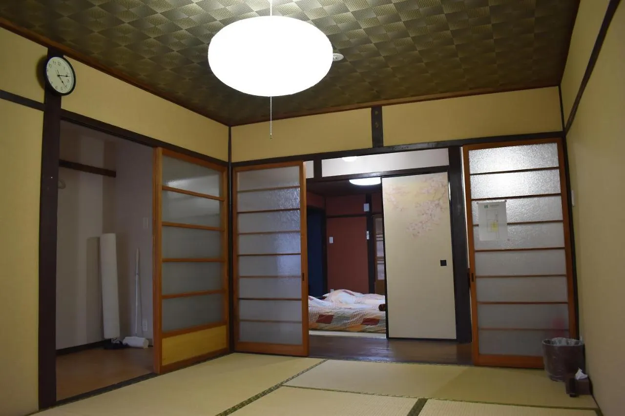 Nishioji Tanuki 西大路 狸 Villa Kyoto